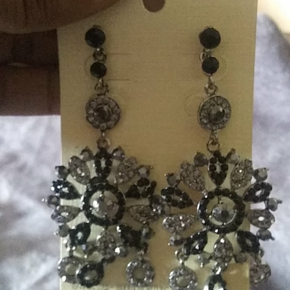 Beautiful handcrafted quality jewelry with real c.